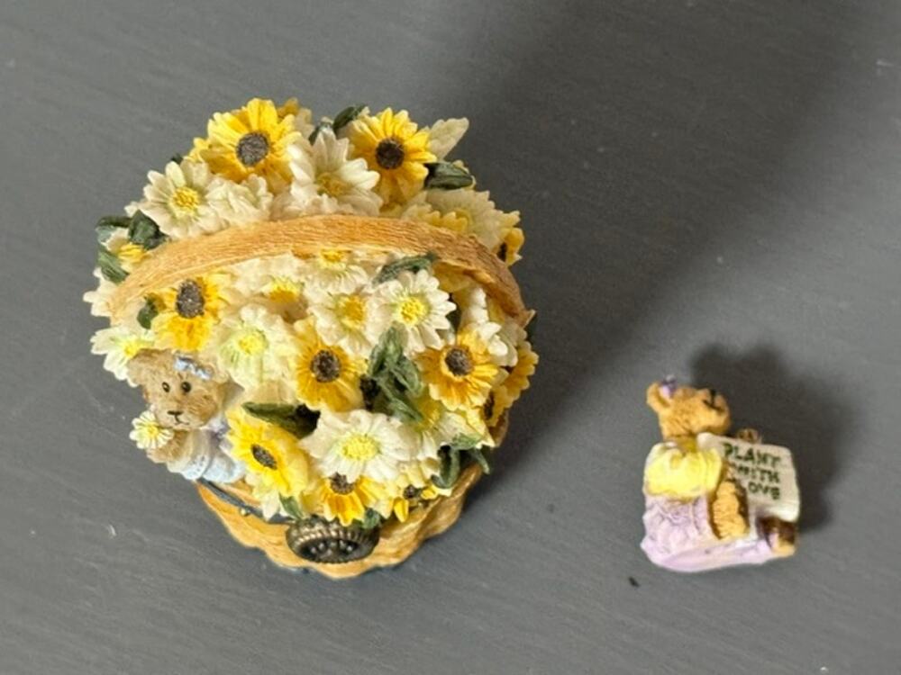 Boyds Bears Trinket Box Longaberger Company Miniature Daisy Basket w/ Mae